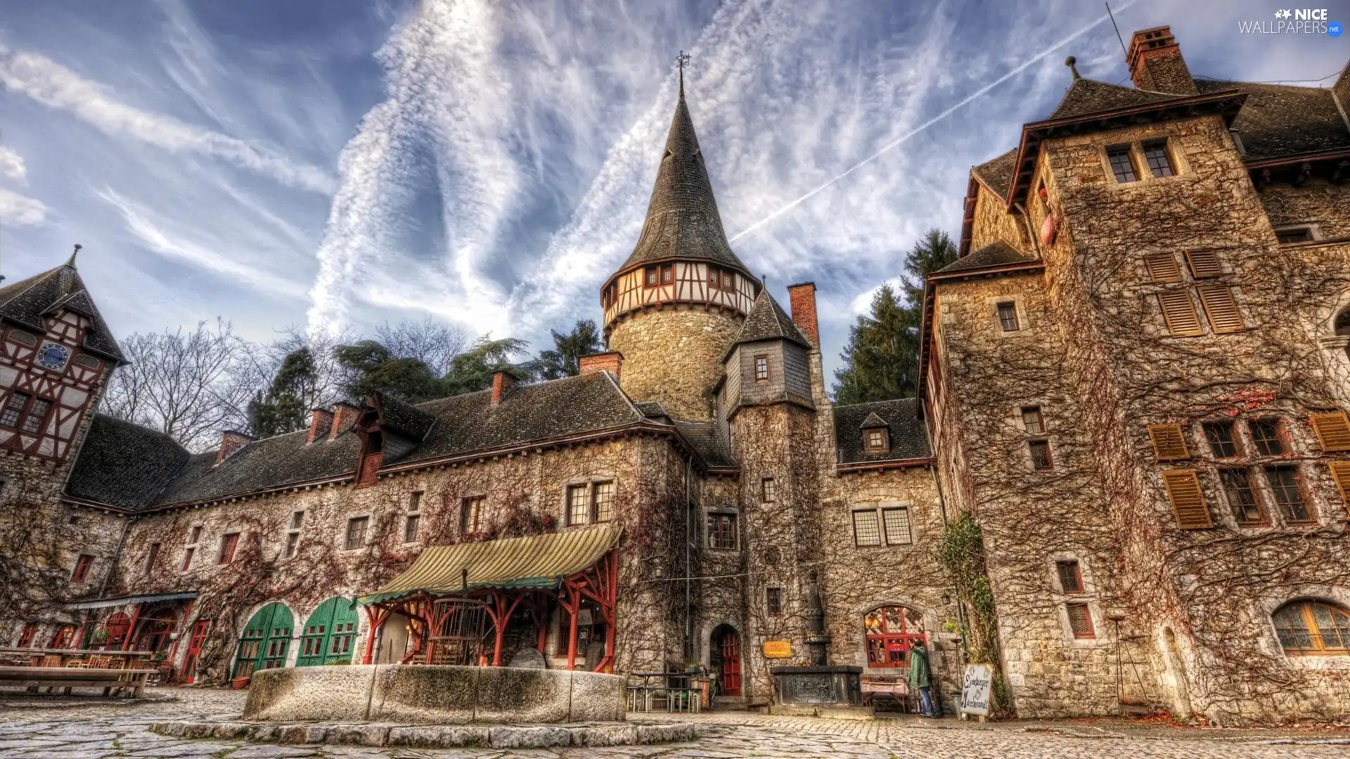 clouds, Old car, Castle