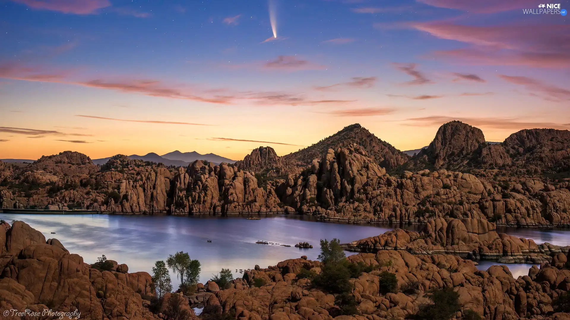 clouds, Comet, rocks, lake, Mountains