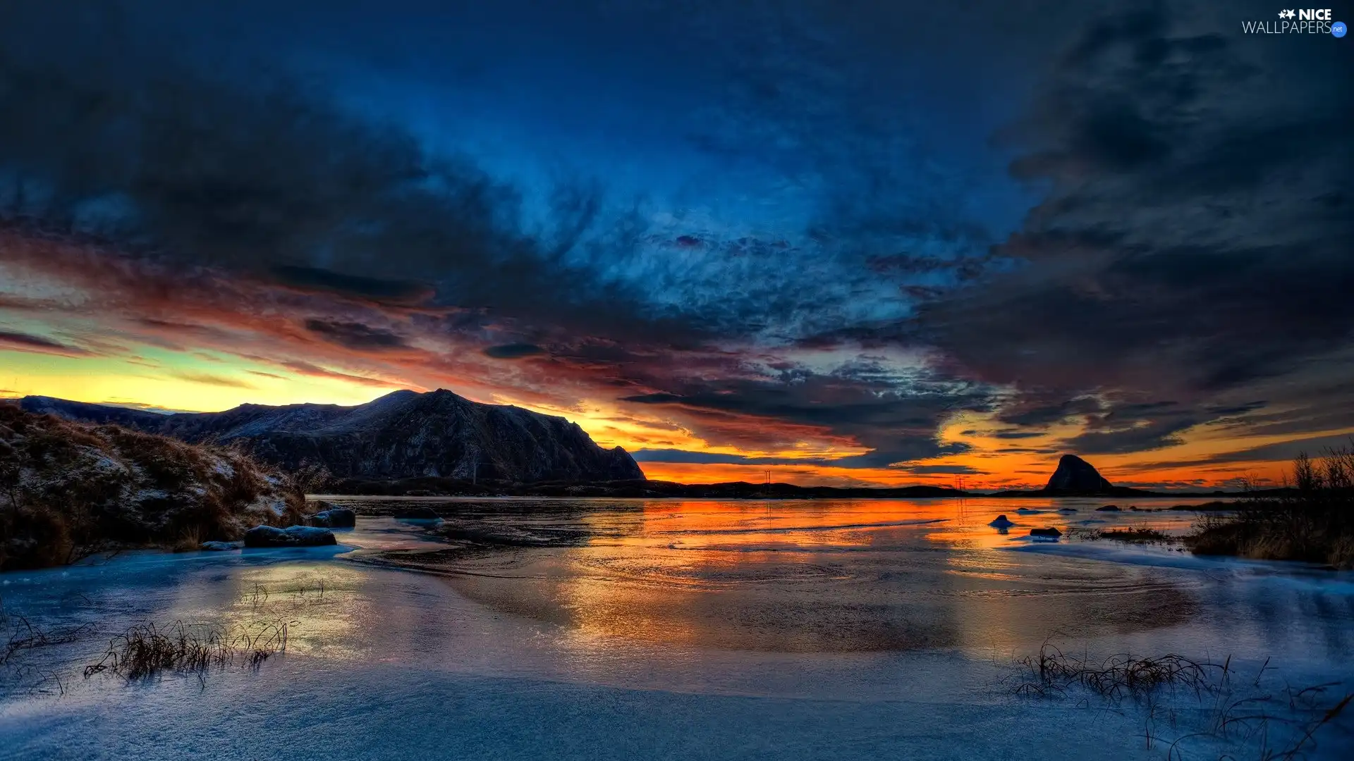 Mountains, lake, Great Sunsets, clouds