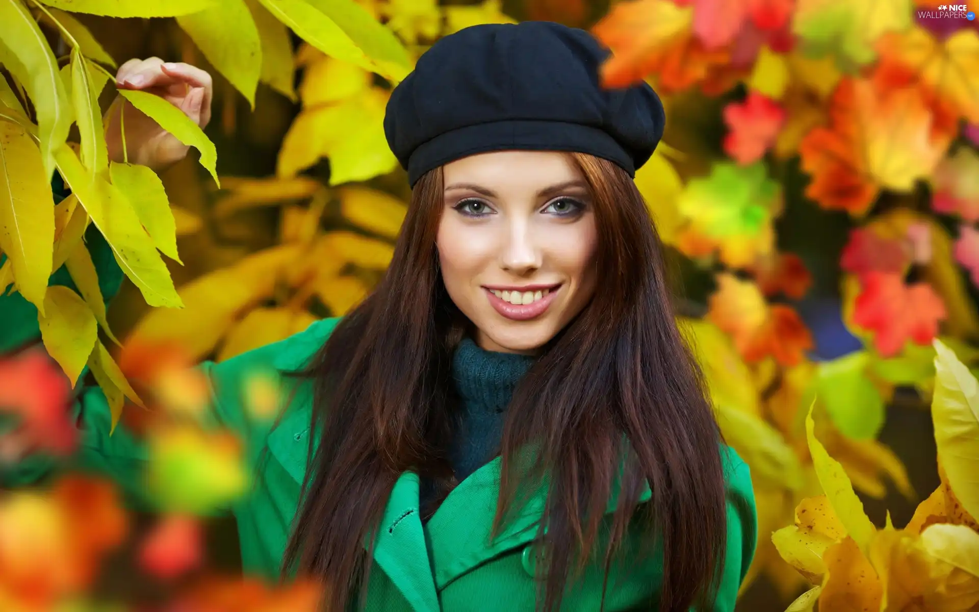 Women, Leaf