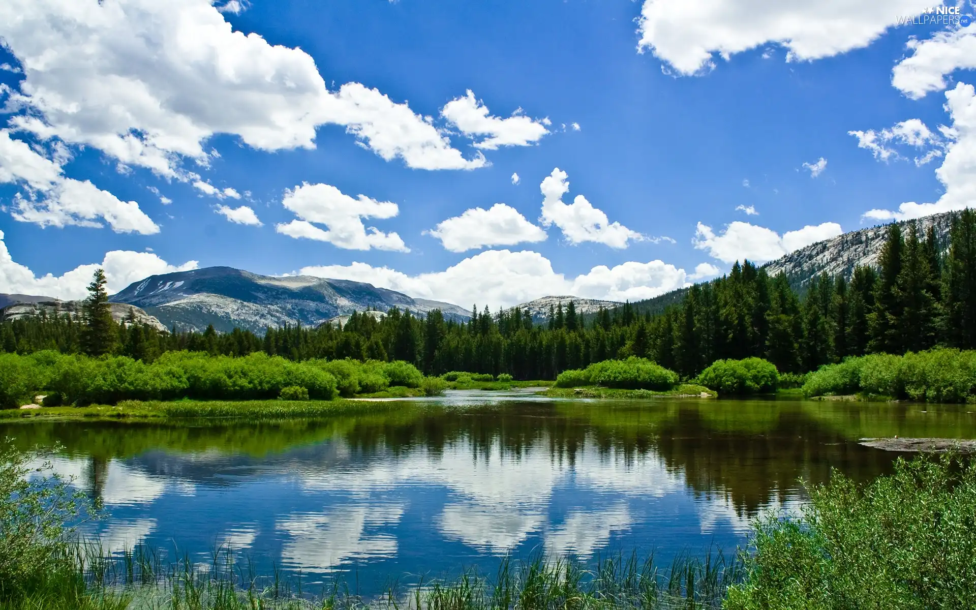 Sky, water, Mountains